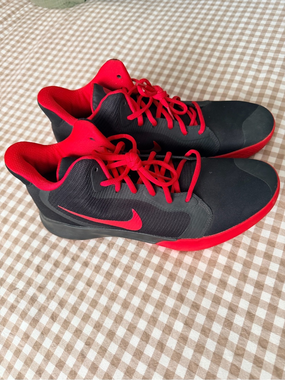 Nike Precision III Basketball Sneakers